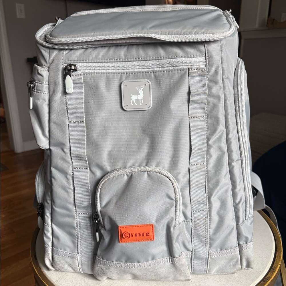 Stitch Golf Birdie Bag backpack